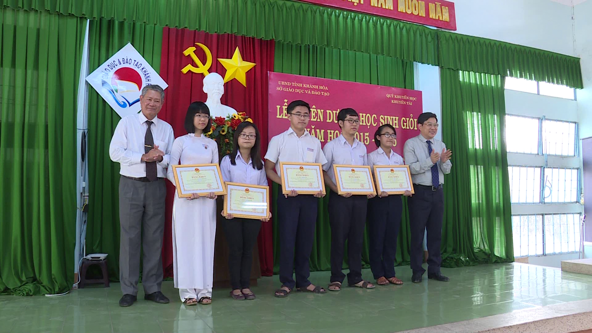 SỞ GD&ĐT VÀ QUỸ KHUYẾN HỌC: TUYÊN DƯƠNG HỌC SINH GIỎI