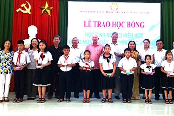 Góp sức nâng cao hiệu quả khuyến học