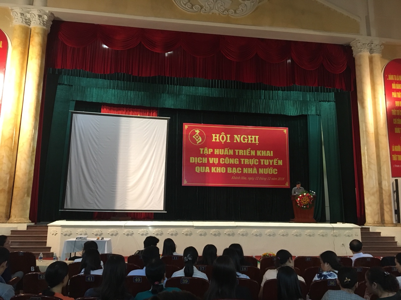 KHO BẠC NHÀ NƯỚC KHÁNH HÒA TỔ CHỨC TẬP HUẤN GIAO DỊCH ĐIỆN TỬ CHO CÁC CÁN BỘ, CHUYÊN VIÊN